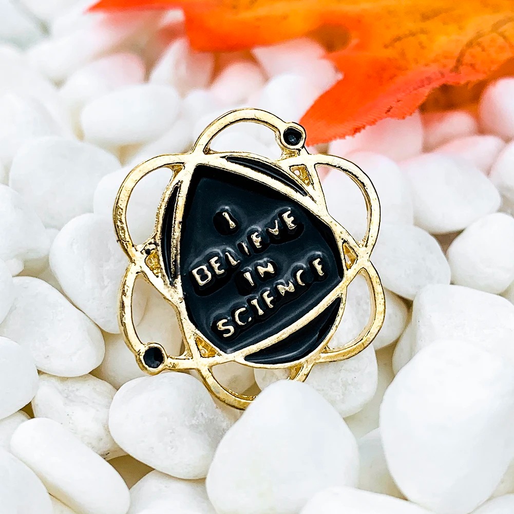 Science Themed Atom Brooch Hun - Science Hunter 评论和价格